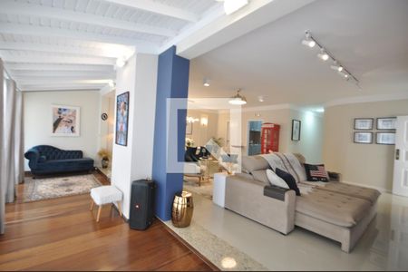 Sala de casa para alugar com 3 quartos, 340m² em Vila Albertina, São Paulo