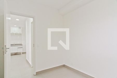 Quarto 2 de apartamento para alugar com 2 quartos, 36m² em Vila Albertina, São Paulo