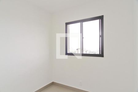 Quarto 2 de apartamento para alugar com 2 quartos, 36m² em Vila Albertina, São Paulo