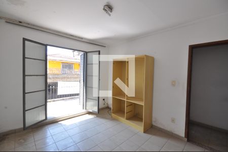 Casa à venda com 2 quartos, 70m² em Vila Nivi, São Paulo