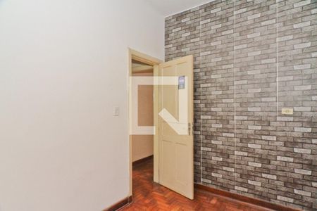 Quarto 2 de casa à venda com 5 quartos, 184m² em Parque Sao Domingos, São Paulo