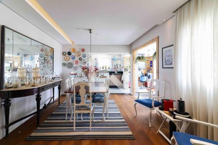 Sala de apartamento à venda com 2 quartos, 106m² em Jardim Arpoador, São Paulo