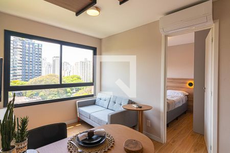 Sala de TV de apartamento para alugar com 2 quartos, 38m² em Indianópolis, São Paulo