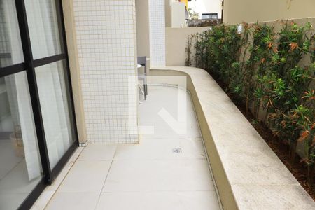 Área externa de kitnet/studio para alugar com 1 quarto, 19m² em Piatã, Salvador