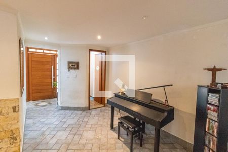 Hall de entrada de casa de condomínio à venda com 3 quartos, 220m² em Nonoai, Porto Alegre