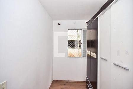 Quarto 1 de apartamento para alugar com 2 quartos, 45m² em Parque Munhoz, São Paulo