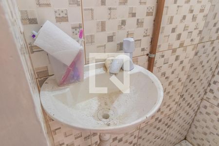 Banheiro de casa para alugar com 1 quarto, 28m² em Vila Sao Silvestre, Barueri