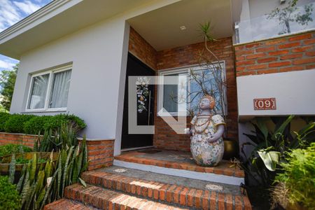 Fachada de casa de condomínio para alugar com 3 quartos, 260m² em Jardim Krahe, Viamão
