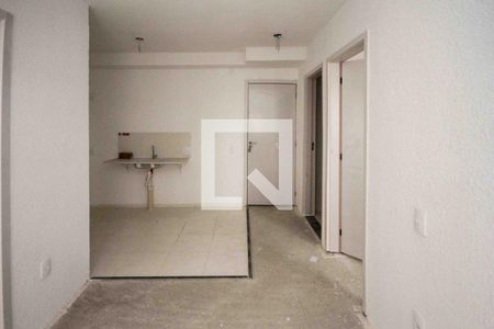 Sala de apartamento para alugar com 2 quartos, 35m² em Fazenda da Juta, São Paulo