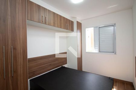Quarto 1 de apartamento para alugar com 2 quartos, 42m² em Jardim Sao Domingos, Guarulhos