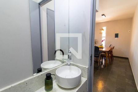 Lavabo de apartamento à venda com 2 quartos, 75m² em Bosque, Campinas