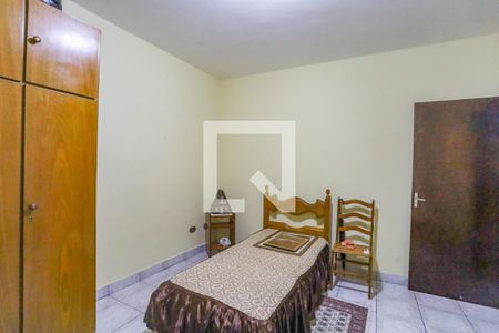 Quarto 2 de casa para alugar com 2 quartos, 130m² em Taboão, Diadema
