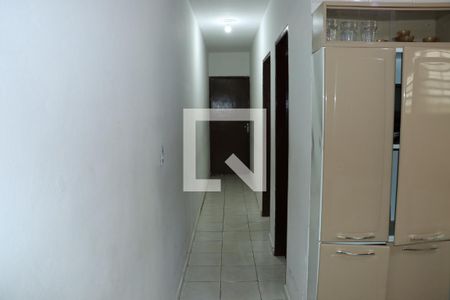 Corredor de casa para alugar com 2 quartos, 72m² em Jardim Lina, Cotia