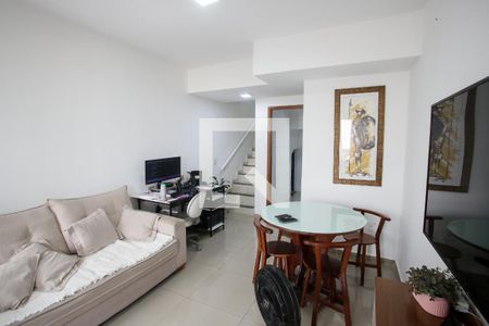 Sala de casa de condomínio à venda com 3 quartos, 87m² em Taquara, Rio de Janeiro