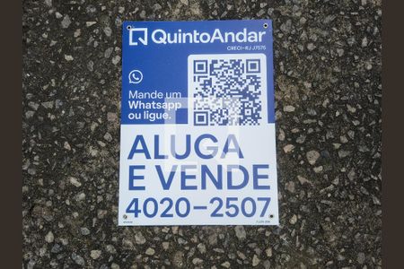 Plaquinha de casa de condomínio à venda com 3 quartos, 87m² em Taquara, Rio de Janeiro