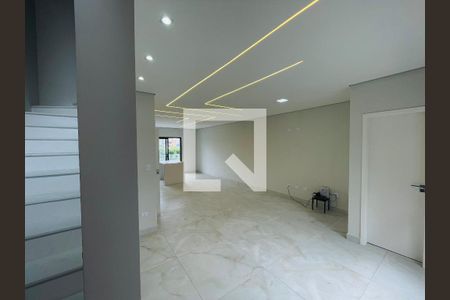 Sala de casa à venda com 3 quartos, 199m² em Vila Paulista, Guarulhos