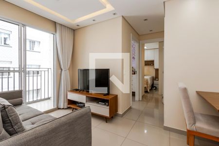 Sala de apartamento para alugar com 2 quartos, 43m² em Santo Amaro, São Paulo