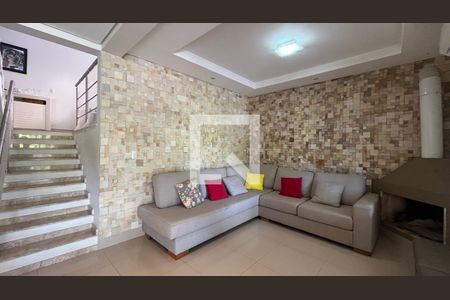 Sala 2 de casa de condomínio para alugar com 4 quartos, 350m² em Colinas do Ermitage (sousas), Campinas