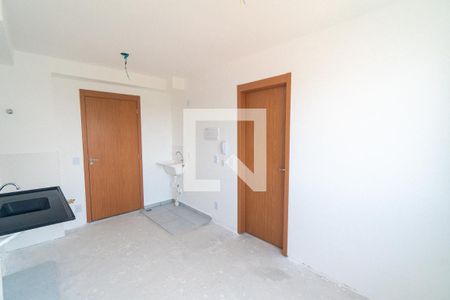 Sala/Cozinha de kitnet/studio para alugar com 1 quarto, 25m² em Jardim Oriental, São Paulo