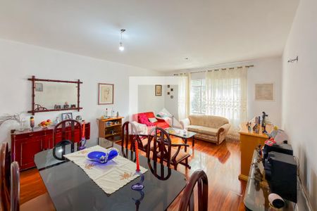 Sala de casa à venda com 3 quartos, 200m² em Vila Mariana, São Paulo