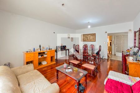 Sala de casa à venda com 3 quartos, 200m² em Vila Mariana, São Paulo