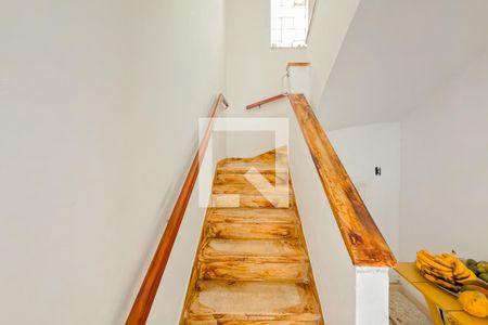 Escada de casa à venda com 3 quartos, 200m² em Vila Mariana, São Paulo