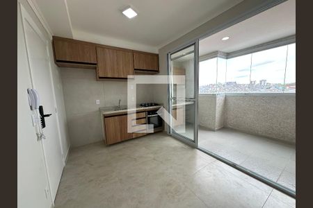Sala/Cozinha de apartamento para alugar com 2 quartos, 70m² em Vila Sul Americana, Carapicuíba