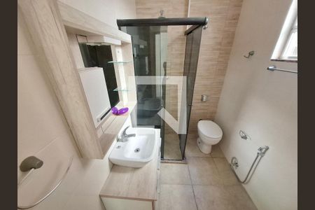 Banheiro de apartamento para alugar com 1 quarto, 40m² em Santa Teresa, Rio de Janeiro