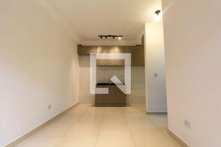 Sala e Cozinha de apartamento para alugar com 1 quarto, 31m² em Chácara Califórnia, São Paulo