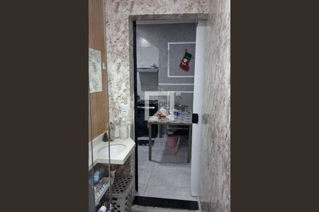 Casa à venda com 2 quartos, 44m² em Vila Carrão, São Paulo