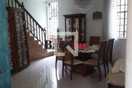 Casa à venda com 4 quartos, 337m² em Andaraí, Rio de Janeiro