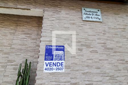 Plaquinha  de apartamento à venda com 2 quartos, 45m² em Jardim Redil, São Paulo