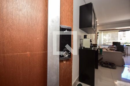 Fechadura Eletrônica de apartamento à venda com 2 quartos, 70m² em Vila Andrade, São Paulo