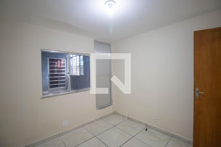 Quarto 2 de apartamento para alugar com 2 quartos, 57m² em Santa Catarina, São Gonçalo