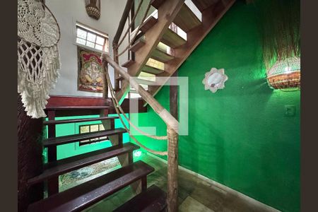 Sala - Escada de casa à venda com 8 quartos, 4000m² em Vargem Grande, Rio de Janeiro