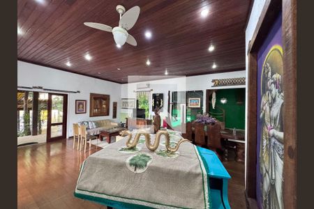 Sala de casa à venda com 8 quartos, 4000m² em Vargem Grande, Rio de Janeiro