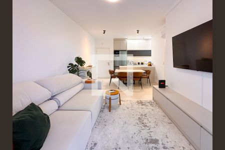 Sala de TV de apartamento para alugar com 2 quartos, 70m² em Cachoeira do Bom Jesus, Florianópolis