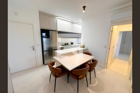 Sala de Jantar de apartamento para alugar com 2 quartos, 70m² em Cachoeira do Bom Jesus, Florianópolis