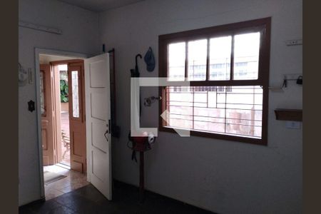 Casa à venda com 4 quartos, 300m² em Vila Guarani (Zona Sul), São Paulo