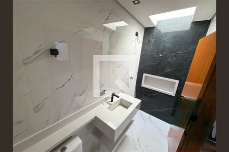 Casa à venda com 3 quartos, 160m² em Vila Carrão, São Paulo
