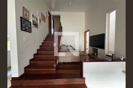 Casa à venda com 4 quartos, 188m² em Interlagos, São Paulo