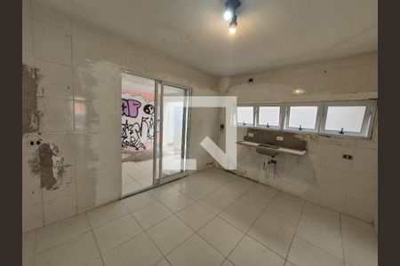 Casa à venda com 4 quartos, 164m² em Jardim Santos Dumont, São Paulo