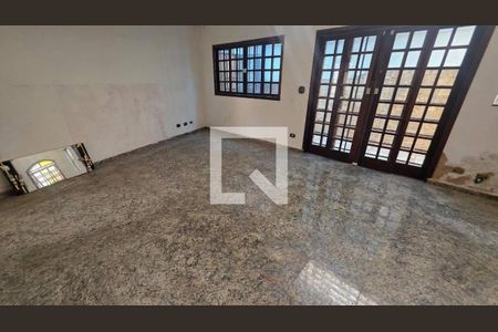 Casa à venda com 4 quartos, 280m² em Água Fria, São Paulo