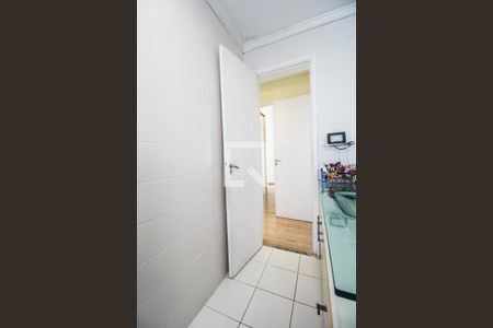 Banheiro 2 de apartamento à venda com 3 quartos, 131m² em Centro Empresarial Tamboré, Santana de Parnaíba