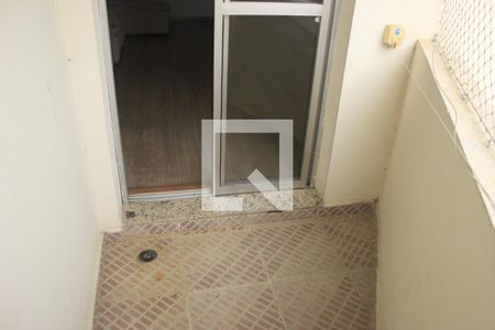 Varanda de apartamento à venda com 2 quartos, 65m² em Vila Galvão, Guarulhos