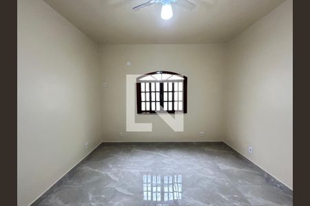 Quarto 1 de casa para alugar com 3 quartos, 240m² em Pilares, Rio de Janeiro