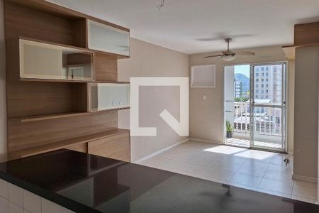 Sala de apartamento à venda com 2 quartos, 55m² em Centro, Niterói