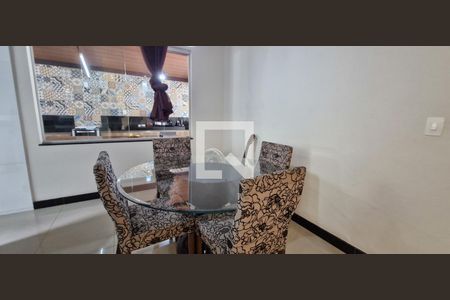 Sala de casa à venda com 3 quartos, 195m² em Vale Verde Ville, Lagoa Santa