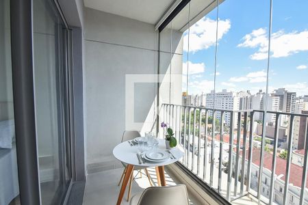 Varanda de kitnet/studio à venda com 1 quarto, 27m² em Vila Mariana, São Paulo