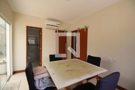 Sala 2 de casa de condomínio à venda com 4 quartos, 316m² em Taquara, Rio de Janeiro